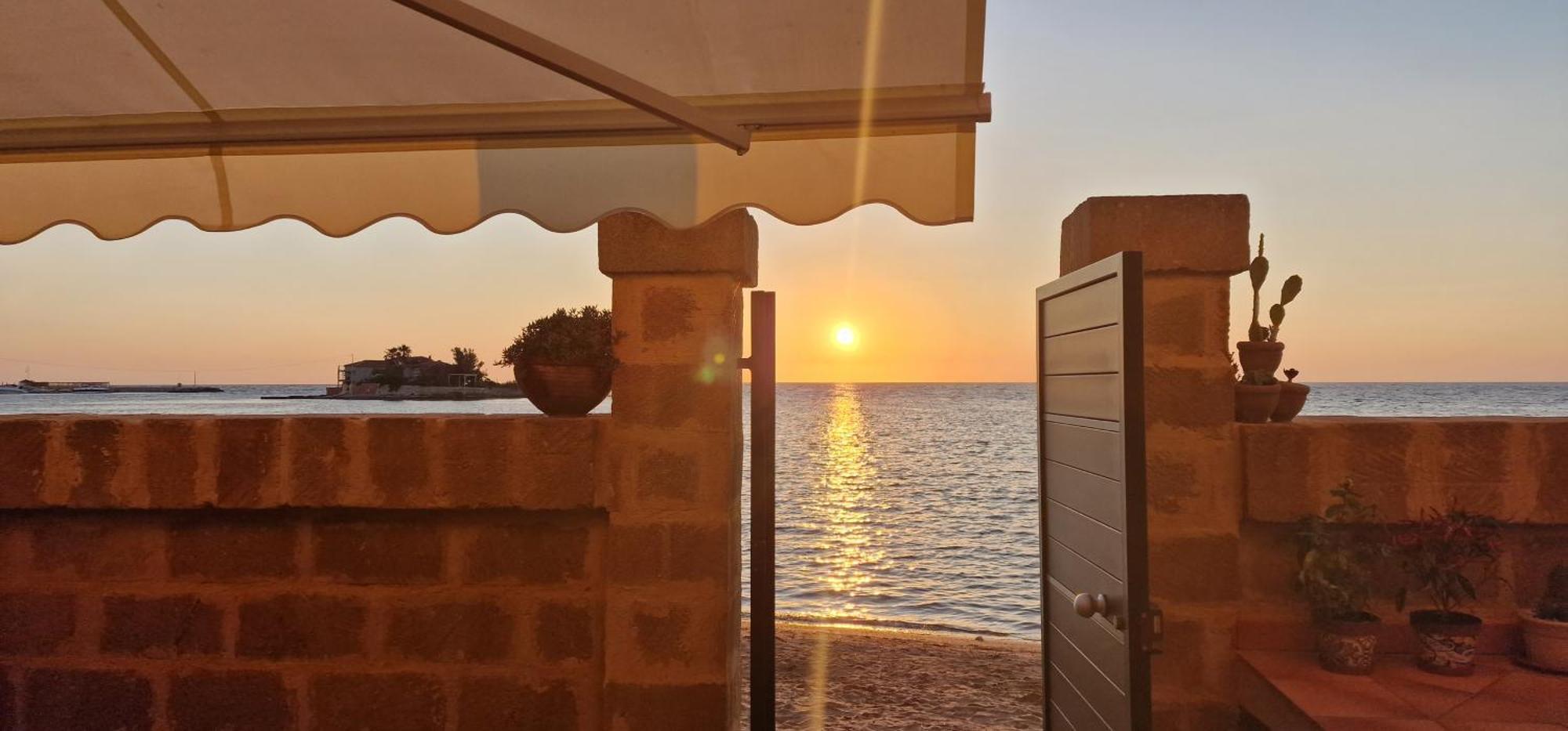 La Casa Sulla Spiaggia Marzamemi Eksteriør bilde